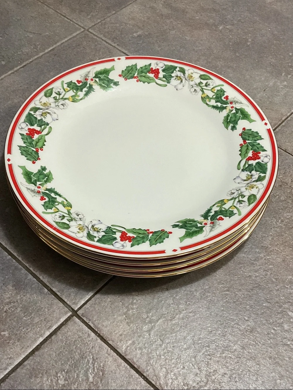Festive Holly Border Dinner Plate - White, Red & Green